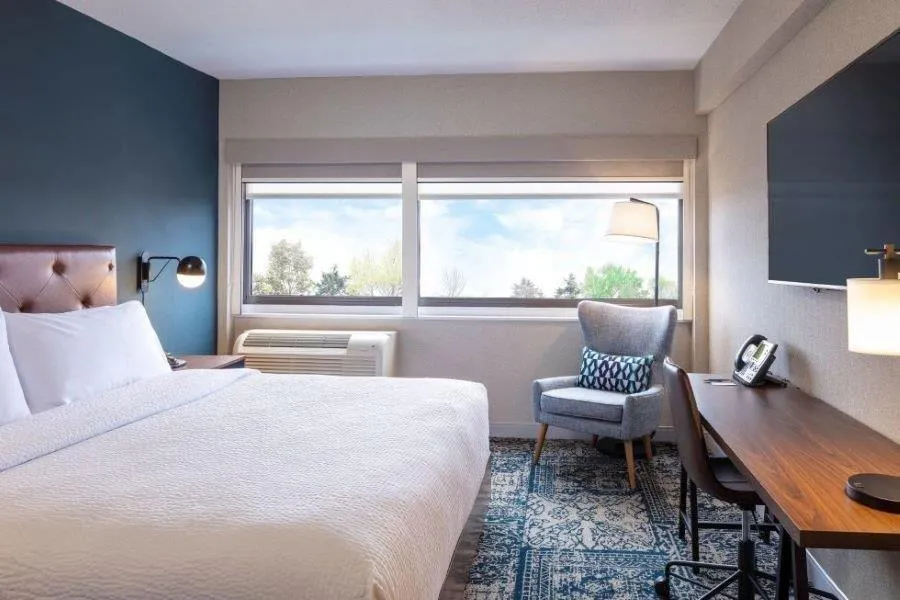 Executive Room